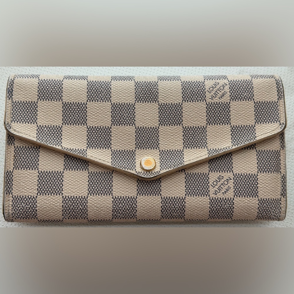 Pre Loved Louis Vuitton Damier Azur Canvas Wallet Authentic